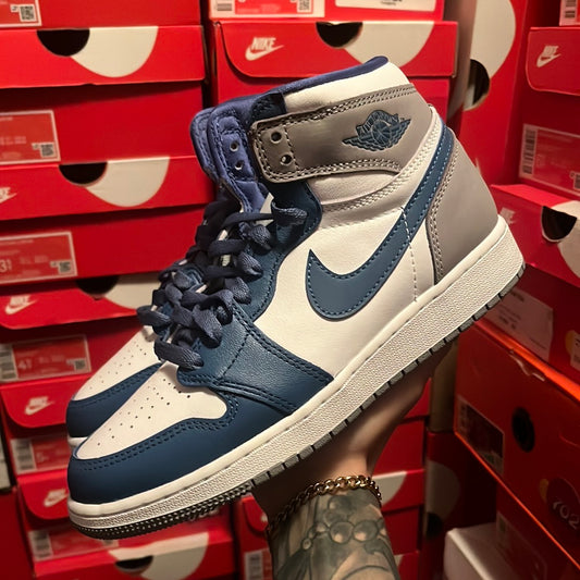 Jordan 1 High 'True Blue'